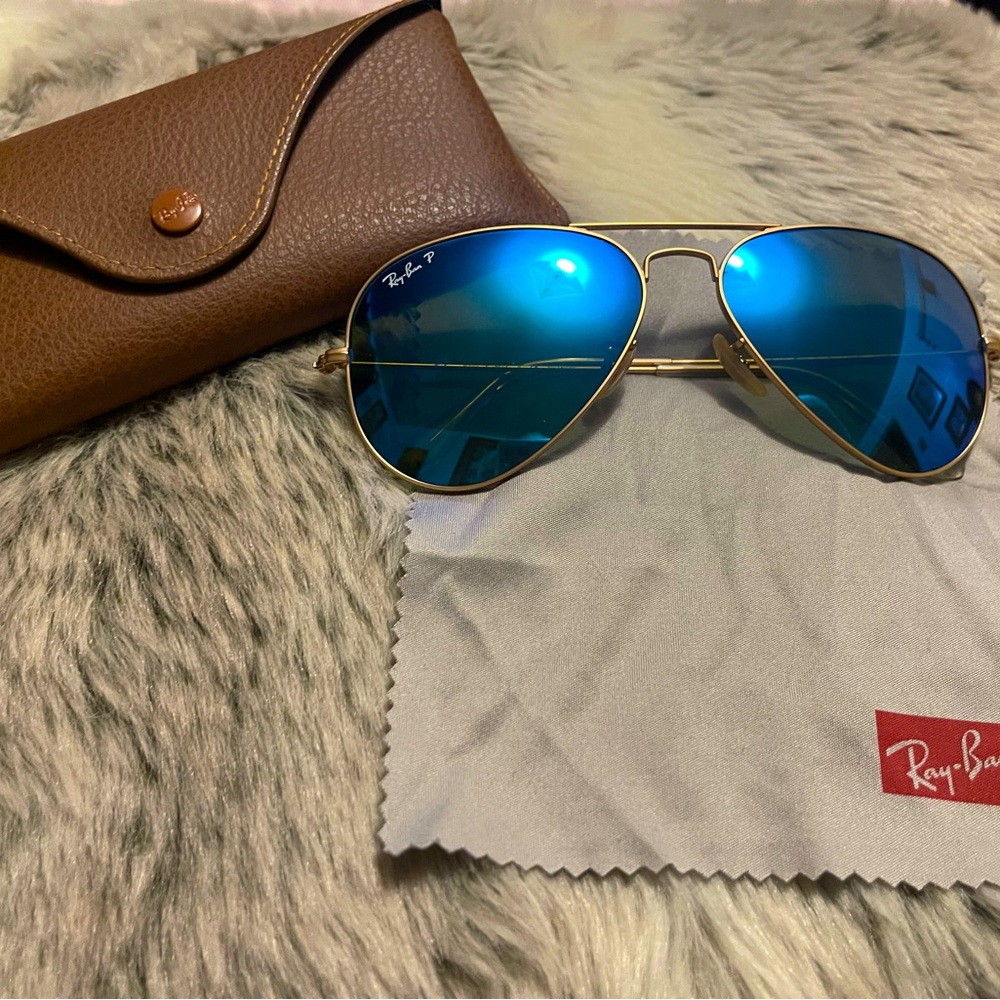 Ray Ban Polarized RB 3025 Aviator